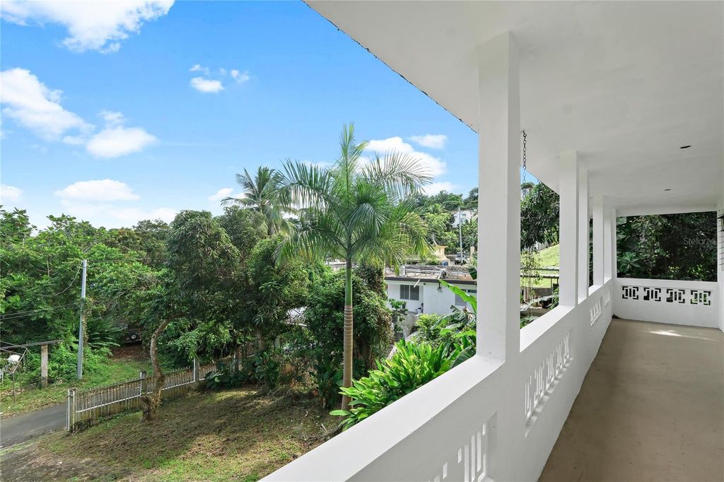 Image 32 of property listing at BO. ZARZAL COMUNIDAD CANDAL, CALLE 15 67-A, Rio Grande, PR 00745