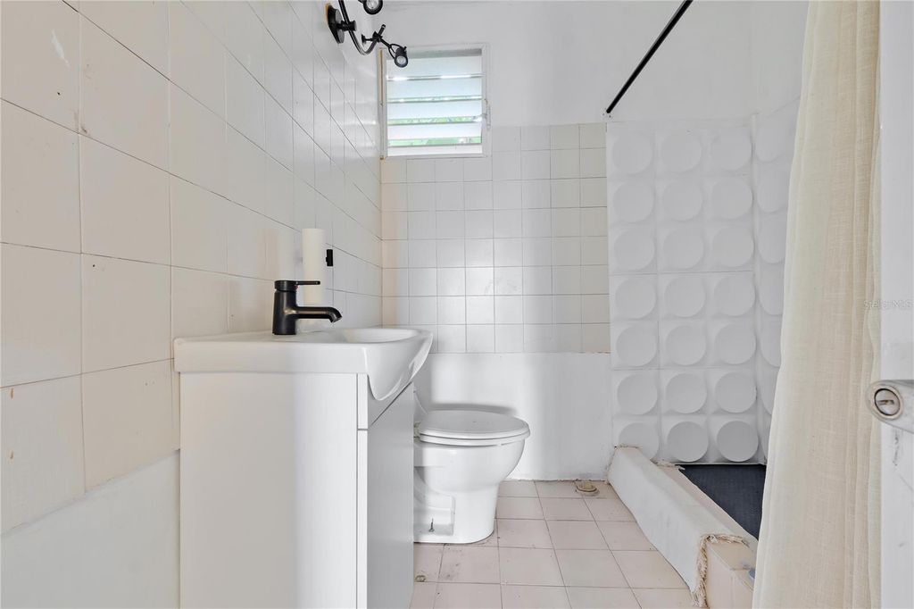 Image 9 of property listing at BO. ZARZAL COMUNIDAD CANDAL, CALLE 15 67-A, Rio Grande, PR 00745