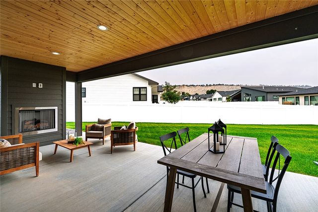 1258 Timbers Blvd S, Billings, MT 59105