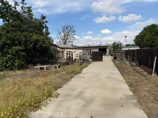 141 S Covina, La Puente, CA 91746