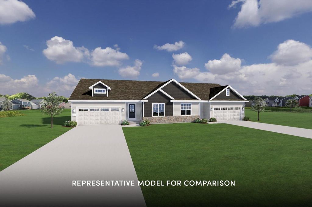 1097 Elderberry ROAD, Oconomowoc, WI 53066