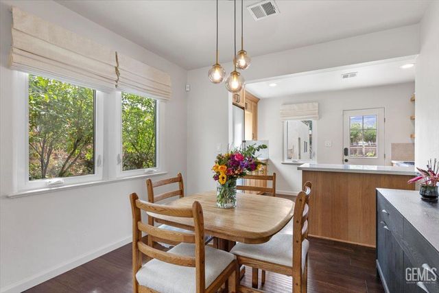 304 W D Street, Tehachapi, CA 93561