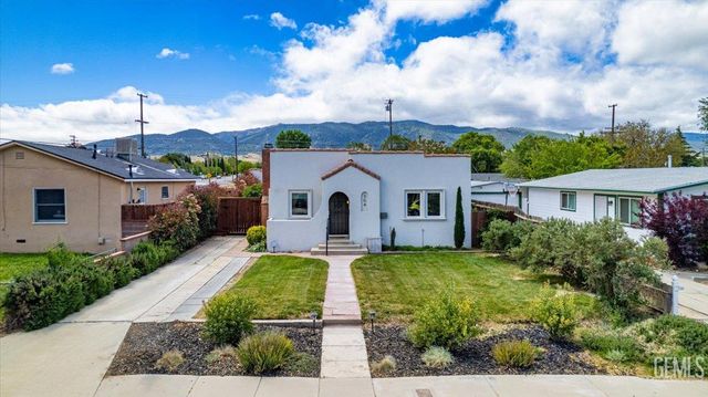 304 W D Street, Tehachapi, CA 93561