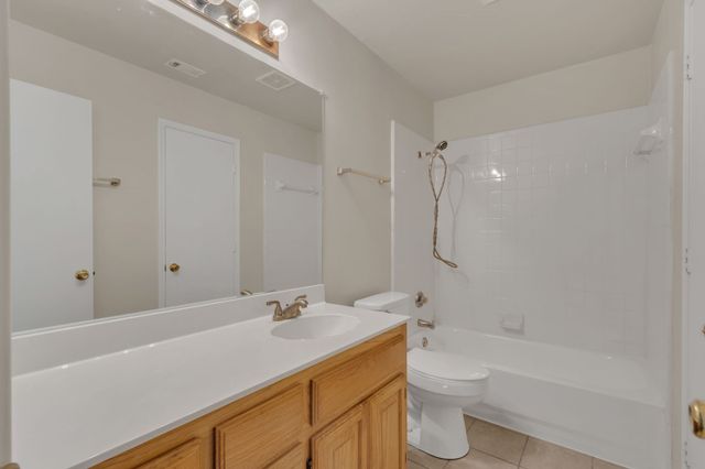2140 Teal Court, Lewisville, TX 75077