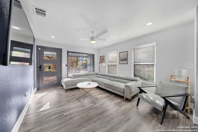 767 Myrtle, San Antonio, TX 78212