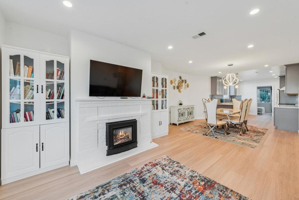 Image 10 of property listing at 1119 Hanover ST, Daly City, CA 94014