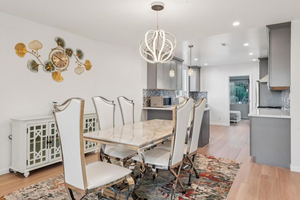 Image 11 of property listing at 1119 Hanover ST, Daly City, CA 94014