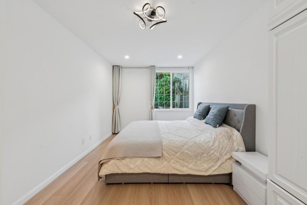 Image 26 of property listing at 1119 Hanover ST, Daly City, CA 94014