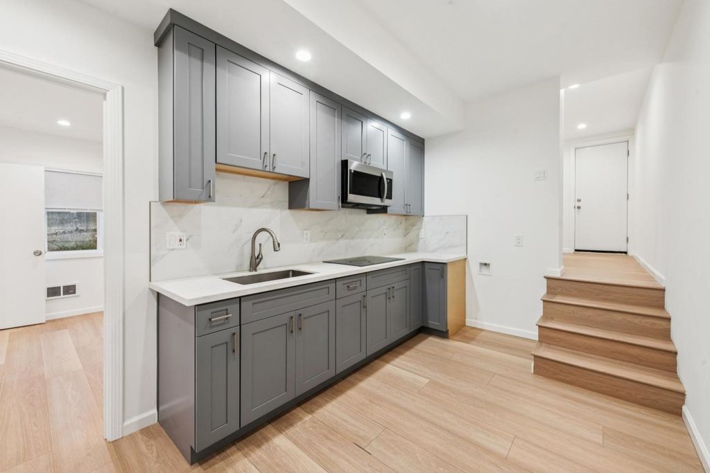 Image 41 of property listing at 1119 Hanover ST, Daly City, CA 94014