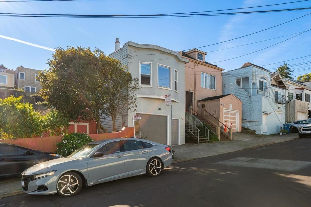 Image 47 of property listing at 1119 Hanover ST, Daly City, CA 94014