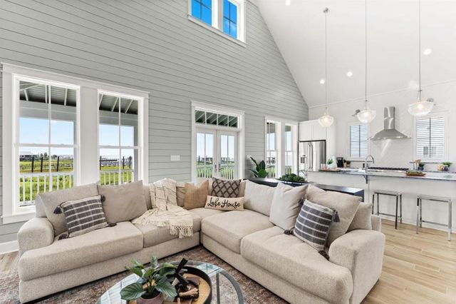 3831 Lake Breeze Road, Lake Charles, LA 70605