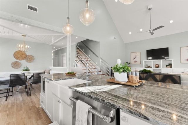 3831 Lake Breeze Road, Lake Charles, LA 70605