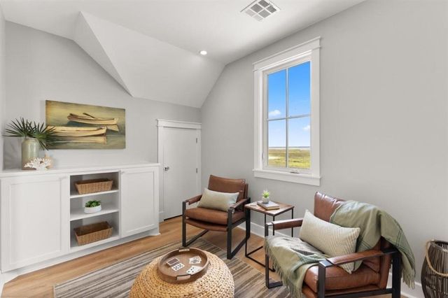 3831 Lake Breeze Road, Lake Charles, LA 70605