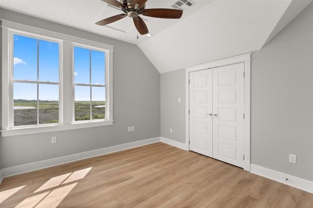 3831 Lake Breeze Road, Lake Charles, LA 70605