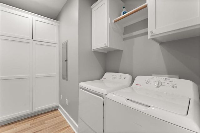 3831 Lake Breeze Road, Lake Charles, LA 70605