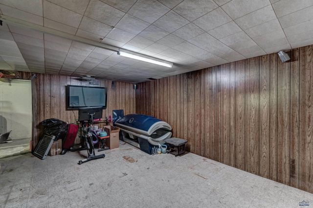 439 E COLLEGE AVE, Rapid City, SD 57701