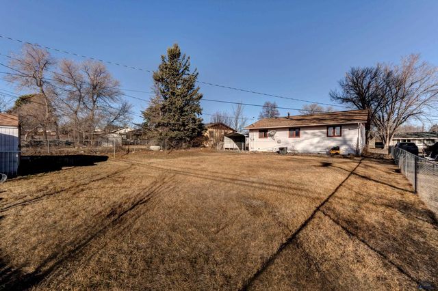 439 E COLLEGE AVE, Rapid City, SD 57701