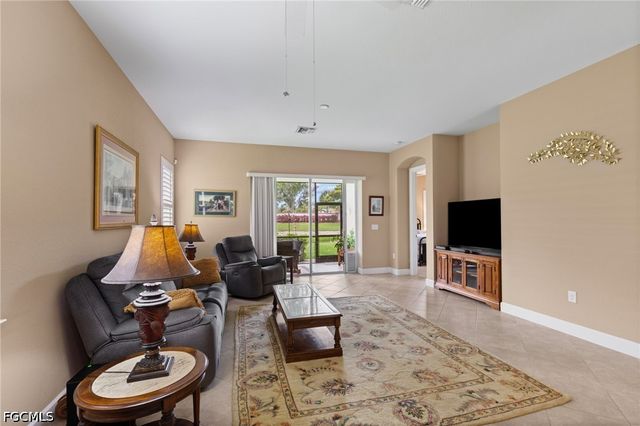26351 Stonewall LN, Bonita Springs, FL 34135