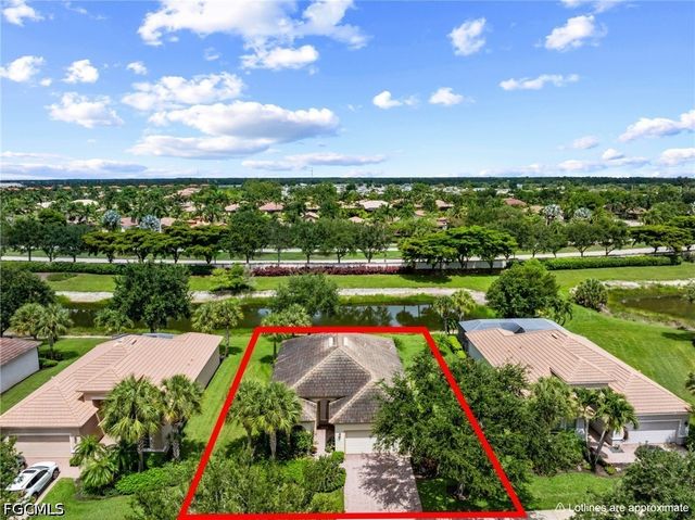 26351 Stonewall LN, Bonita Springs, FL 34135