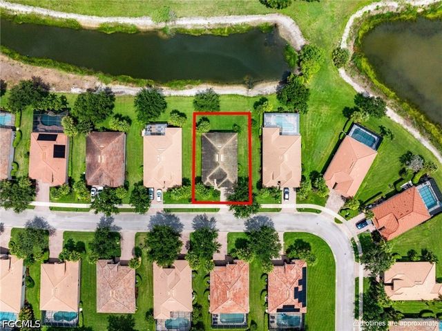 26351 Stonewall LN, Bonita Springs, FL 34135