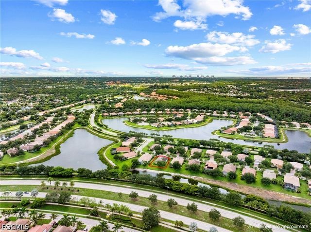 26351 Stonewall LN, Bonita Springs, FL 34135