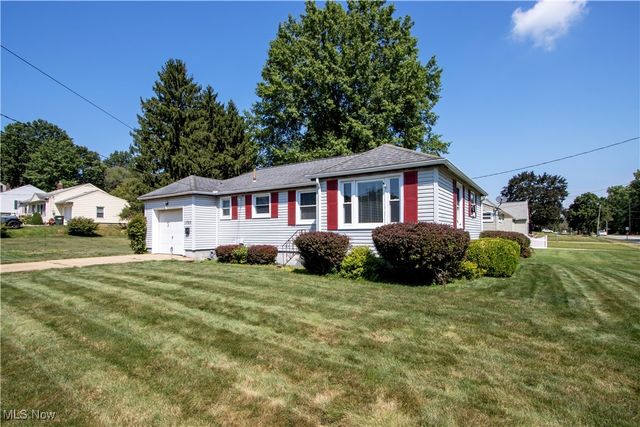 1705 W Hill Drive, Orrville, OH 44667
