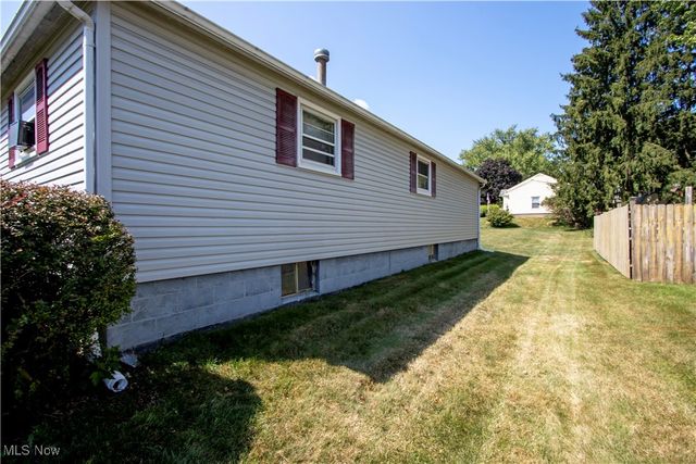 1705 W Hill Drive, Orrville, OH 44667