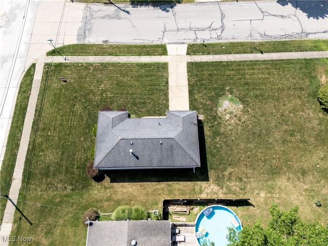 1705 W Hill Drive, Orrville, OH 44667