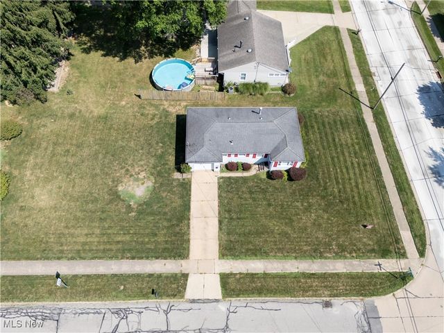 1705 W Hill Drive, Orrville, OH 44667