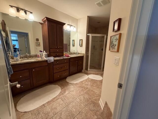 6837 Greyhawk COURT, Franklin, WI 53132