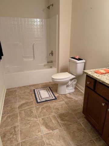 6837 Greyhawk COURT, Franklin, WI 53132