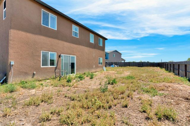 1382 Shoreline Drive, Madera, CA 93637