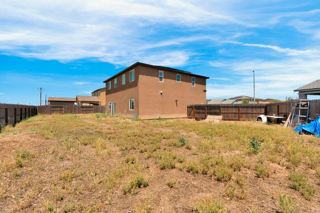 1382 Shoreline Drive, Madera, CA 93637