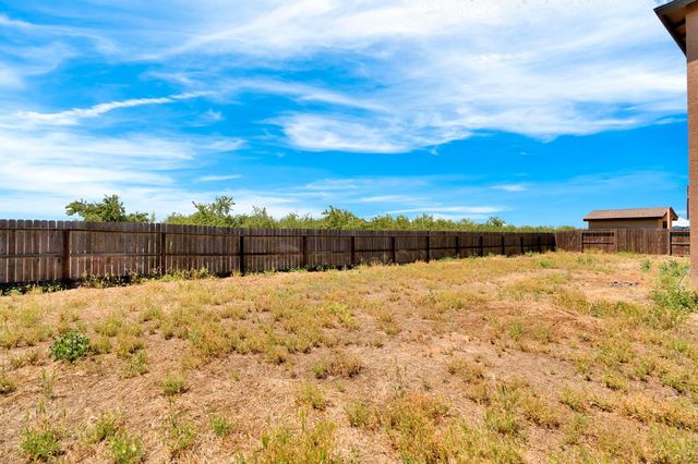 1382 Shoreline Drive, Madera, CA 93637