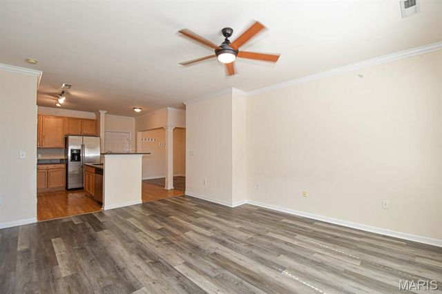 1270 Strassner Drive 3403, St Louis, MO 63144