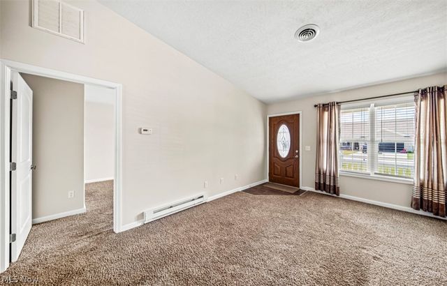 309 Woodland Way A, Jefferson, OH 44047
