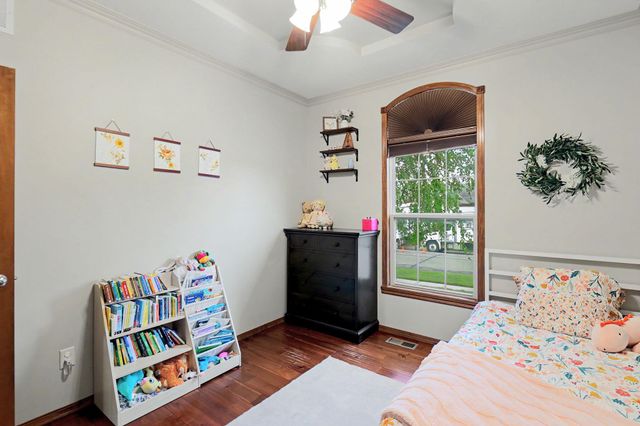 14900 W Lynndale, Wichita, KS 67235
