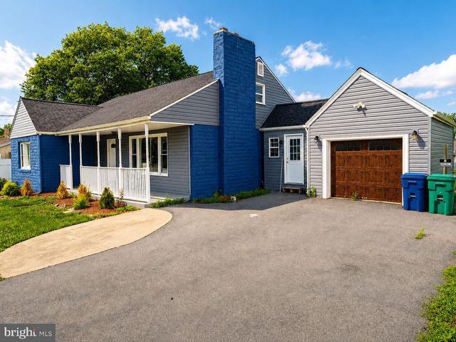 5129 IRENE DR, Harrisburg, PA 17112