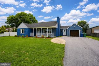 5129 IRENE DR, Harrisburg, PA 17112