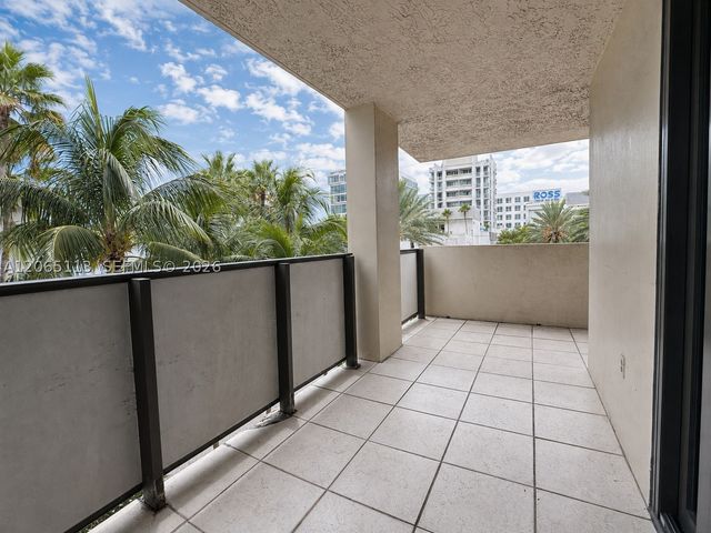 1621 Collins Ave 402, Miami Beach, FL 33139