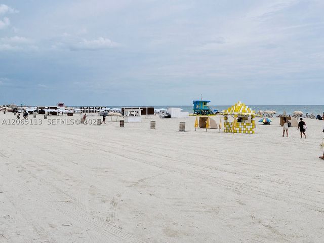 1621 Collins Ave 402, Miami Beach, FL 33139
