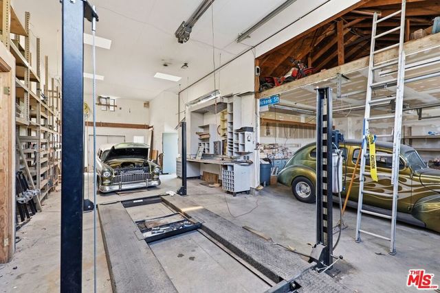 6956 Wish Avenue, Van Nuys, CA 91406