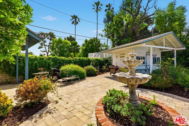 6956 Wish Avenue, Van Nuys, CA 91406