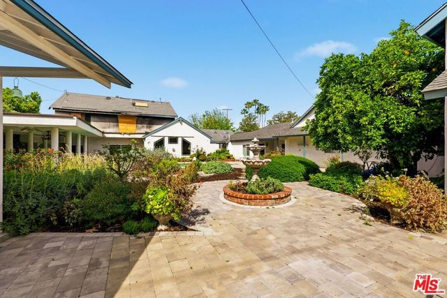 6956 Wish Avenue, Van Nuys, CA 91406