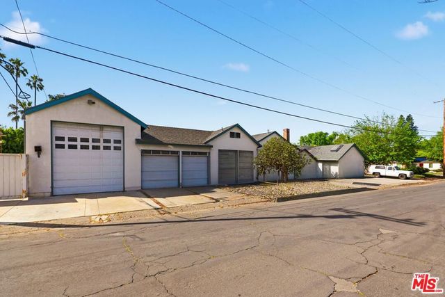 6956 Wish Avenue, Van Nuys, CA 91406