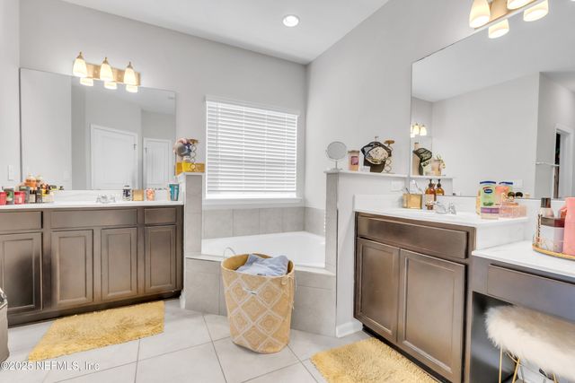 2878 COPPERWOOD Avenue, Orange Park, FL 32073