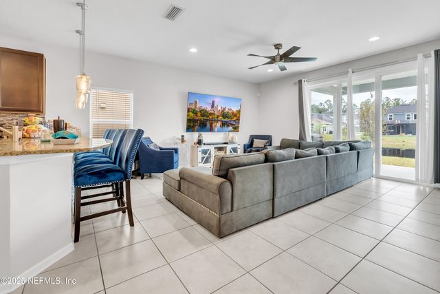 2878 COPPERWOOD Avenue, Orange Park, FL 32073