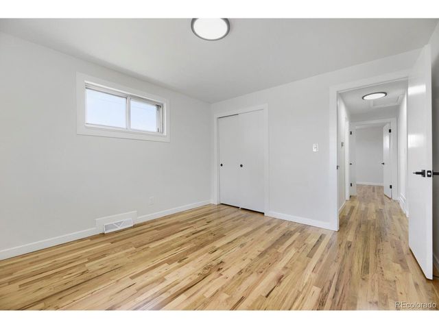 900 S Yarrow St, Lakewood, CO 80226