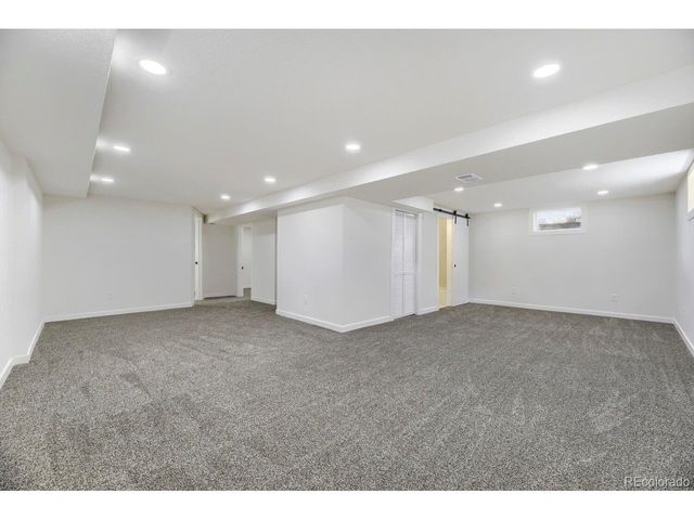 900 S Yarrow St, Lakewood, CO 80226