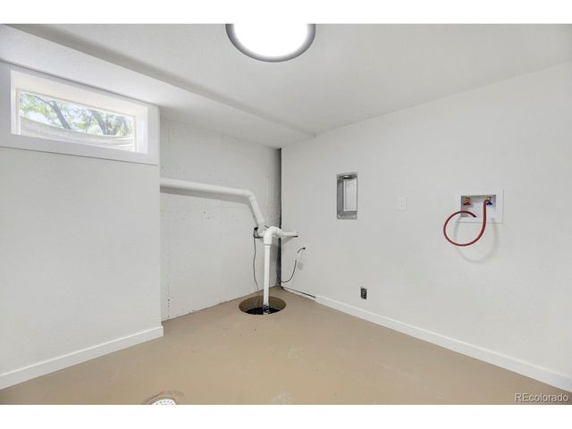 900 S Yarrow St, Lakewood, CO 80226